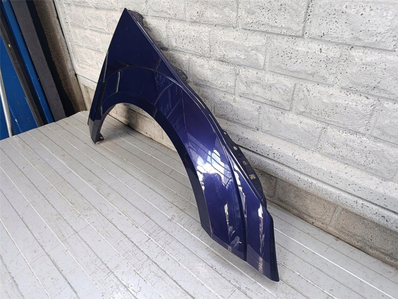 AUDI TT 8S0 14-25 BŁOTNIK PRZEDNI PRAWY ORYGINAŁ (17757687069)