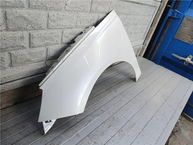 PEUGEOT 308 T9 2014-2020 BŁOTNIK LEWY PRZÓD ORYGINAŁ (17757699908)