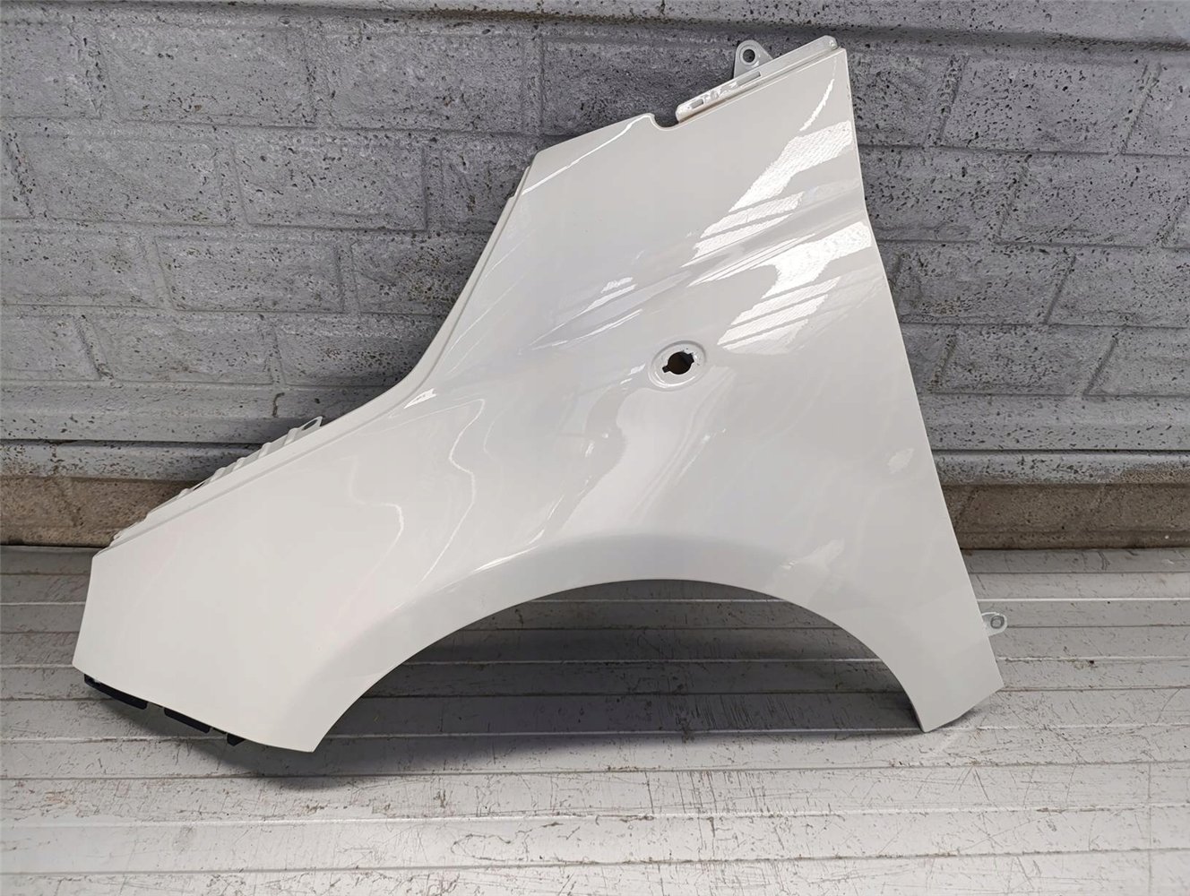 FIAT 500 2007-2017 BŁOTNIK LEWY PRZEDNI ORYGINAŁ (17760581841)