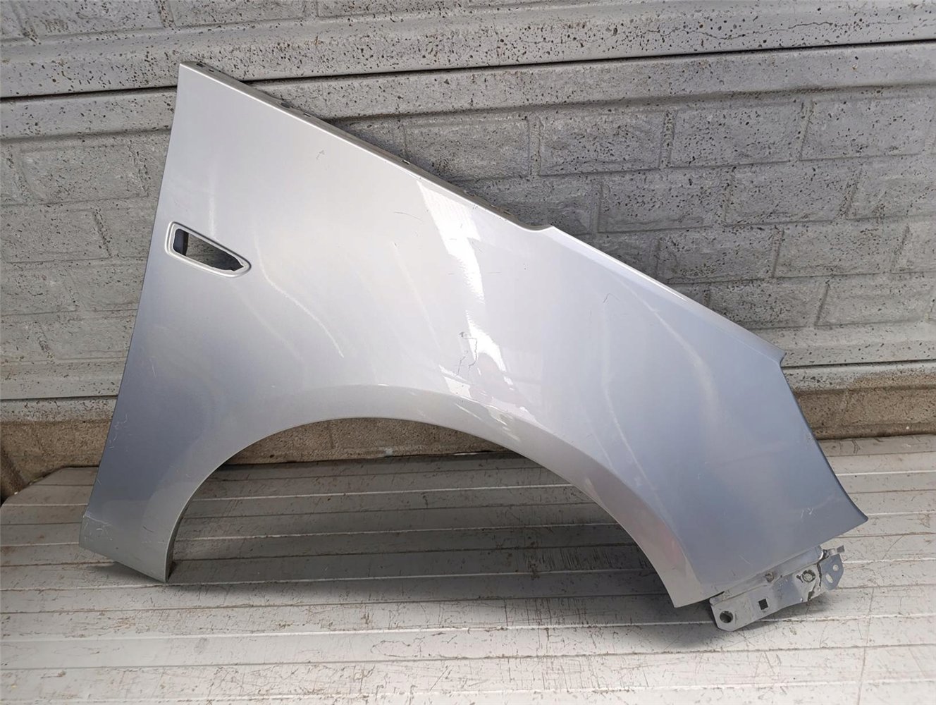 BŁOTNIK PRAWY PRZEDNI OPEL ZAFIRA C 12-18 ORYGINAŁ (17760584333)