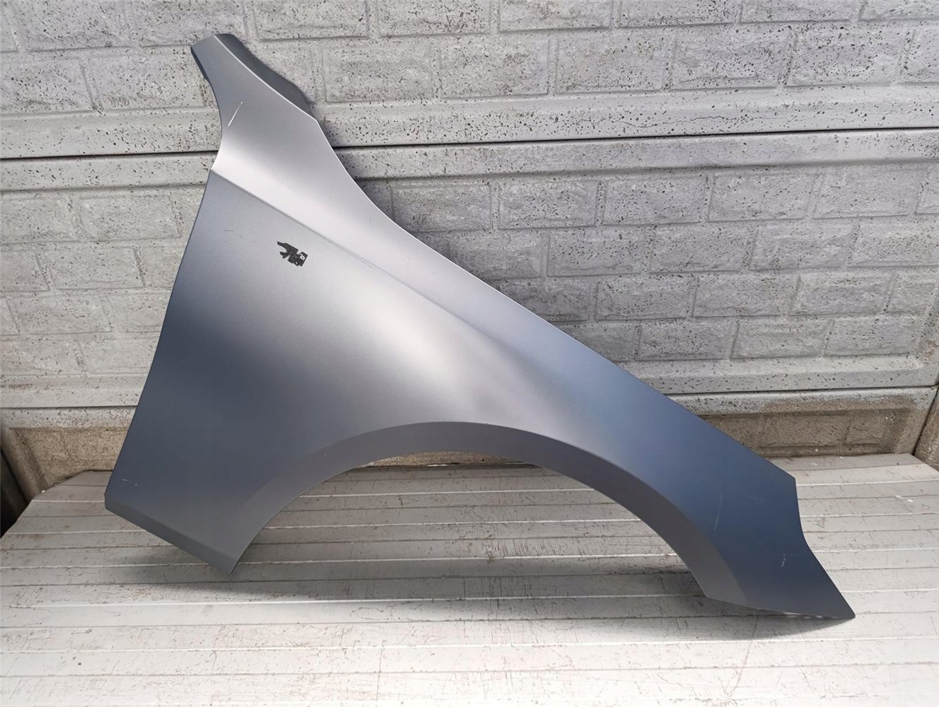 BMW 5 G60 BŁOTNIK PRAWY 2023- ORYGINAŁ (17760591535)