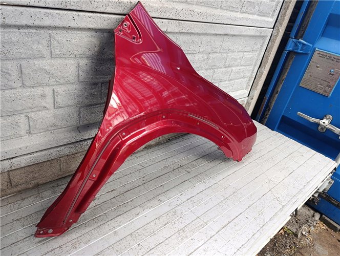 SUZUKI SX4 S CROSS 2022-25 BŁOTNIK PRAWY ORYGINAŁ (17763379343)