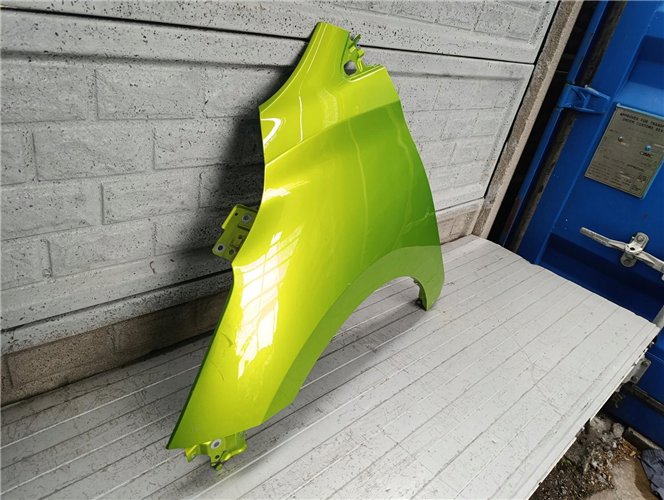 NISSAN MICRA K14 2017 - 2024 BŁOTNIK LEWY PRZEDNI ORYGINAŁ (17770067683)