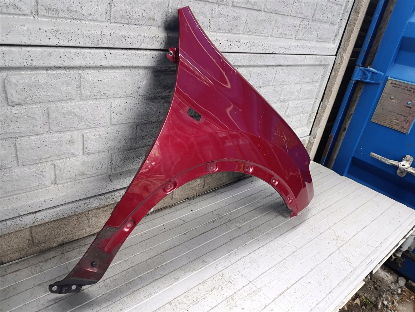 NISSAN QASHQAI 10-13 LIFT BŁOTNIK PRAWY PRZÓD ORYGINAŁ (17770069328)