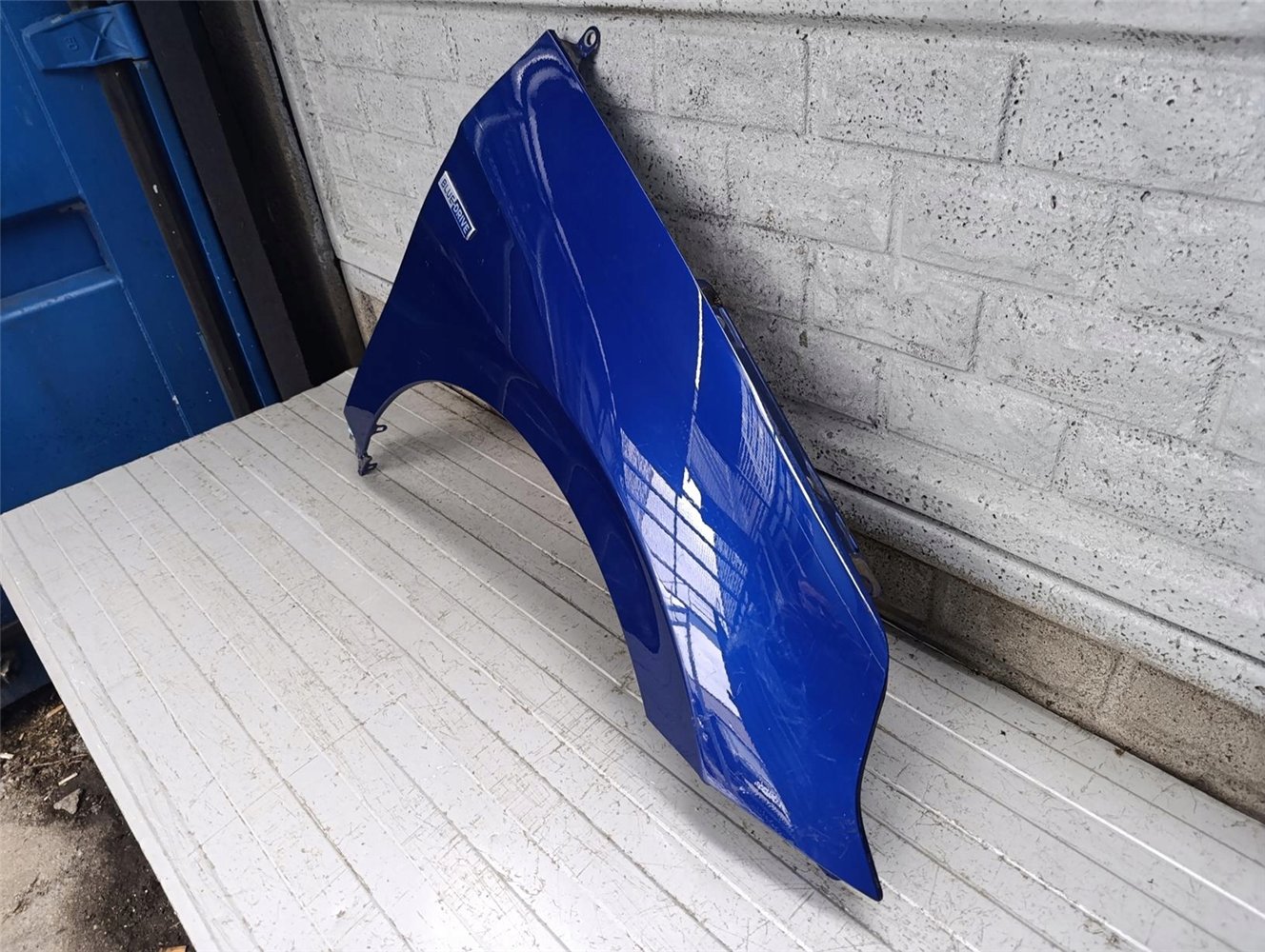 HYUNDAI IONIQ 2017-2021 BŁOTNIK PRAWY PRZEDNI ORYGINAŁ (17770085196)