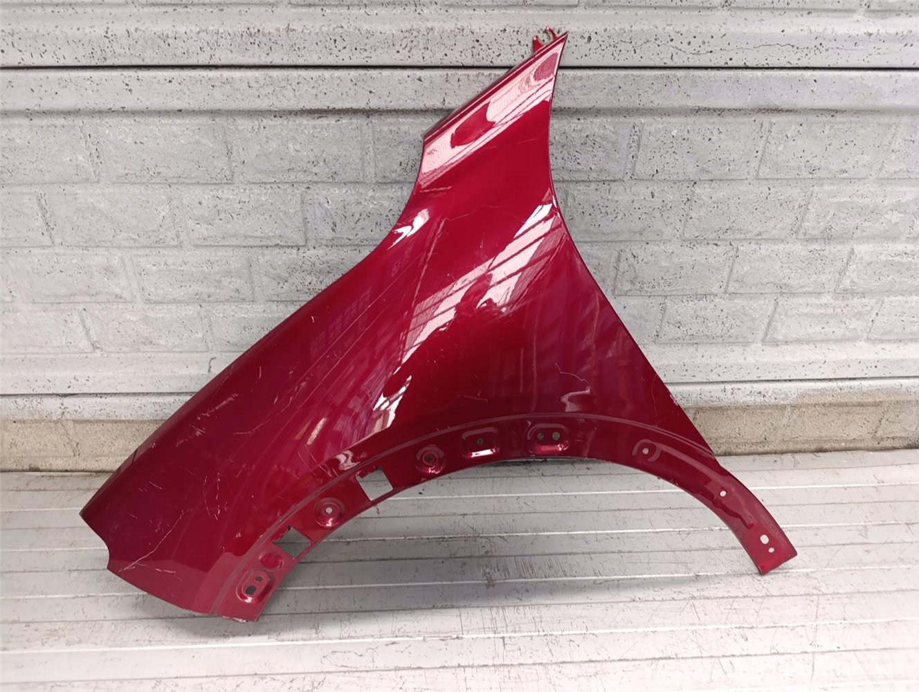 CITROEN DS3 CROSSBACK 19-24 BŁOTNIK PRZEDNI LEWY ORYGINAŁ (17770086688)