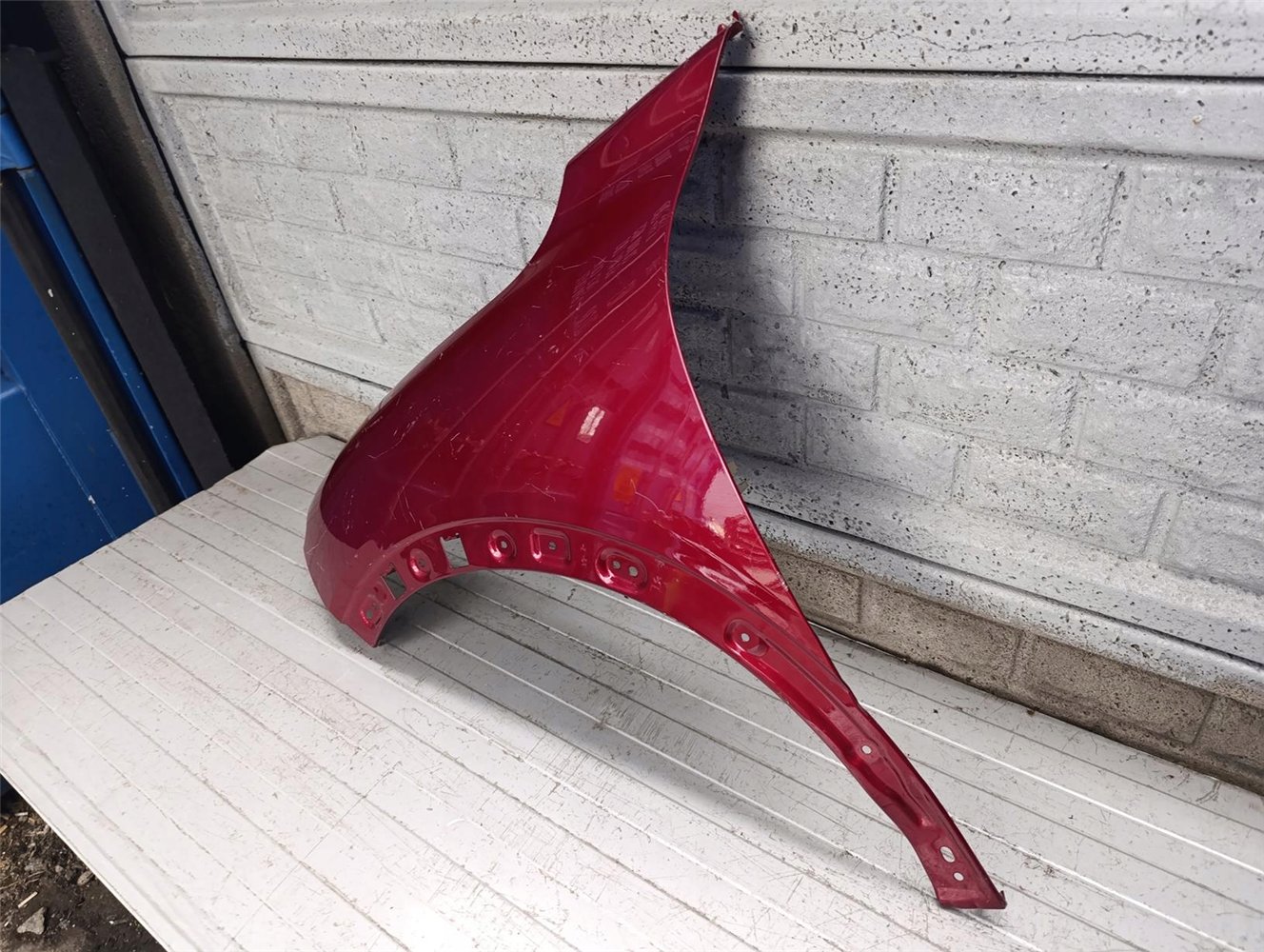 CITROEN DS3 CROSSBACK 19-24 BŁOTNIK PRZEDNI LEWY ORYGINAŁ (17770086688)