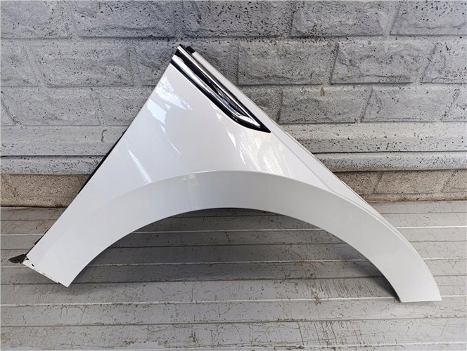 VW ARTEON BŁOTNIK PRAWY PRZEDNI ORYGINAŁ (17783419726)