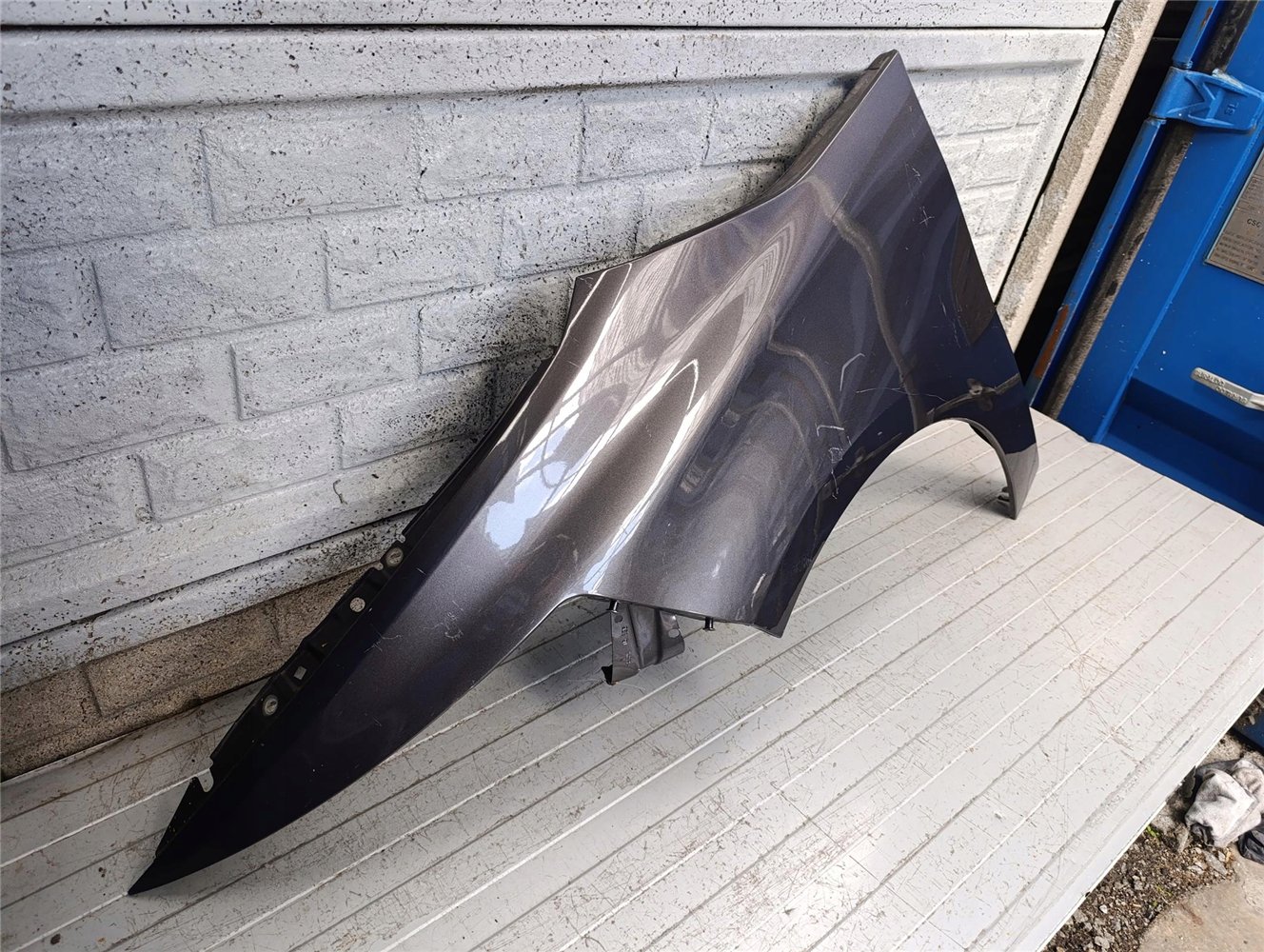 CITROEN C4 GRAND PICASSO II 2 13-22 BŁOTNIK LEWY ORYGINAŁ (17783431834)