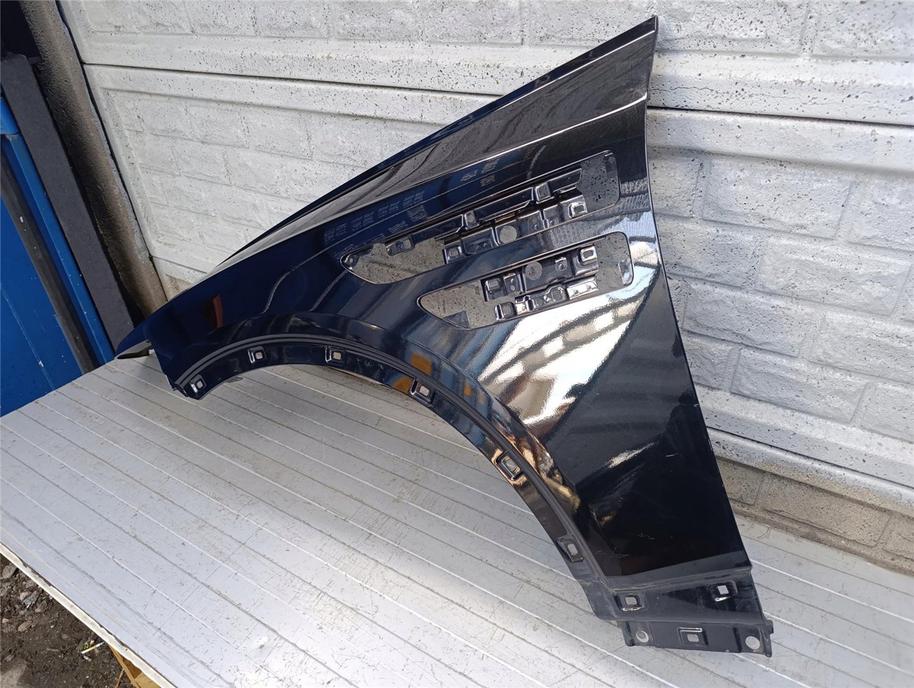 GENESIS 2 II G80 20-23 BŁOTNIK LEWY PRZEDNI ORYGINAŁ (17783445982)