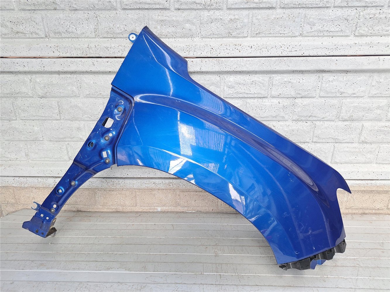 DACIA DUSTER II 2 2017-2023 BŁOTNIK PRAWY PRZEDNI ORYGINAŁ (17783478070)