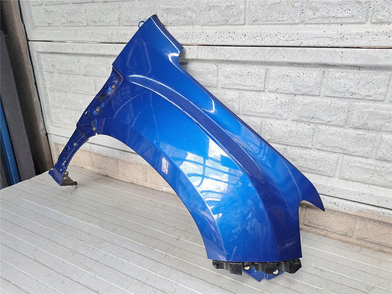 DACIA DUSTER II 2 2017-2023 BŁOTNIK PRAWY PRZEDNI ORYGINAŁ (17783478070)