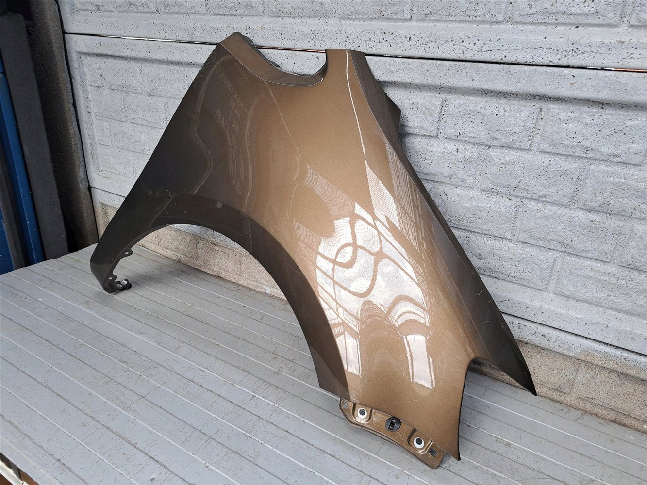 VW SHARAN ALHAMBRA 10-20 BŁOTNIK PRAWY PRZÓD ORYGINAŁ (17783491598)