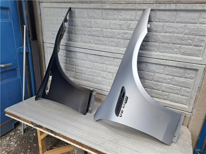 MERCEDES AMG GT 4 DOOR A290 BŁOTNIK PRAWY PRZEDNI ORYGINAŁ (17783564428)