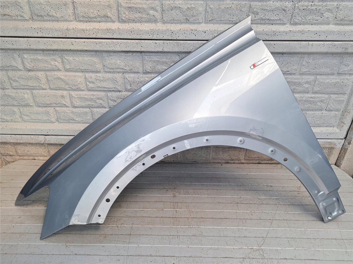 AUDI Q8 Q 8 BŁOTNIK PRZEDNI LEWY ORYGINAŁ (17783582997)