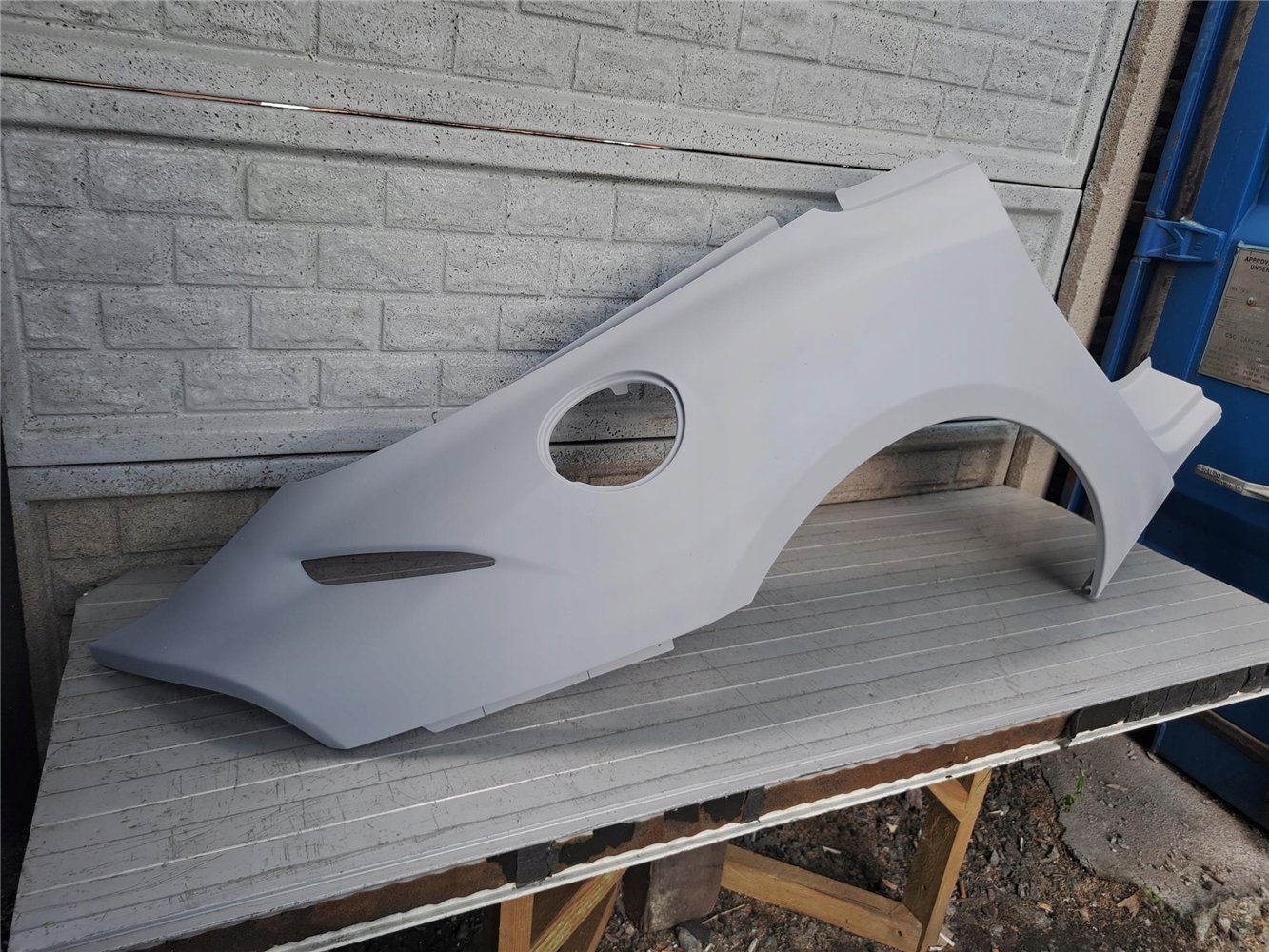 FERRARI 812 SUPERFAST ĆWIARTKA TYLNA 812RH TYLNY BŁOTNIK PRAWY (17783597040)