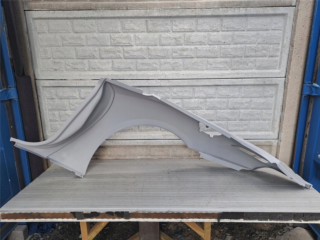 FERRARI 812 SUPERFAST ĆWIARTKA TYLNA 812RH TYLNY BŁOTNIK PRAWY (17783597040)