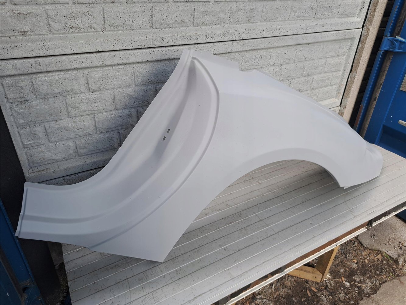 FERRARI 812 SUPERFAST ĆWIARTKA TYLNA 812RH TYLNY BŁOTNIK LEWY (17783899269)