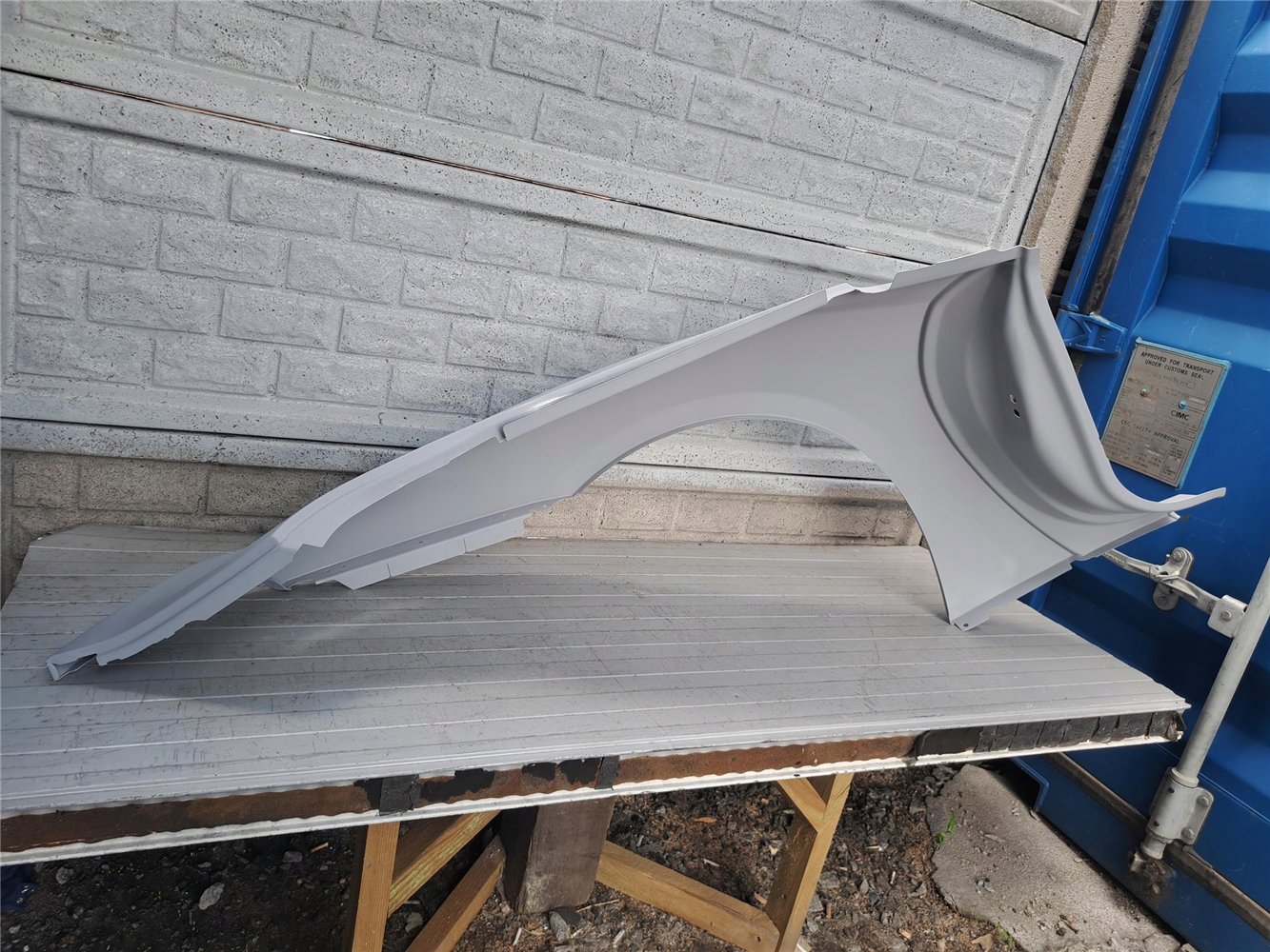 FERRARI 812 SUPERFAST ĆWIARTKA TYLNA 812RH TYLNY BŁOTNIK LEWY (17783899269)