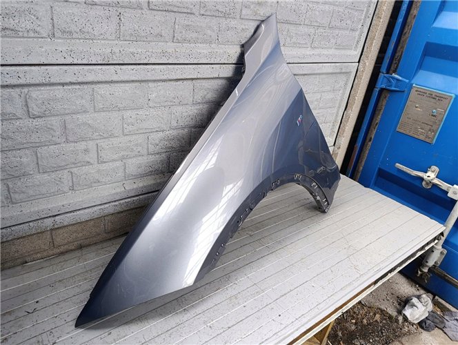 BMW X5 F15 BŁOTNIK LEWY ORYGINAŁ (17787828486)