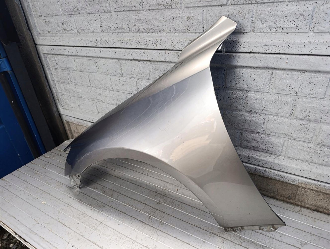 LEXUS IS220 IS250 IS300H 2013 - 2020 BŁOTNIK LEWY ORYGINAŁ (17787836154)