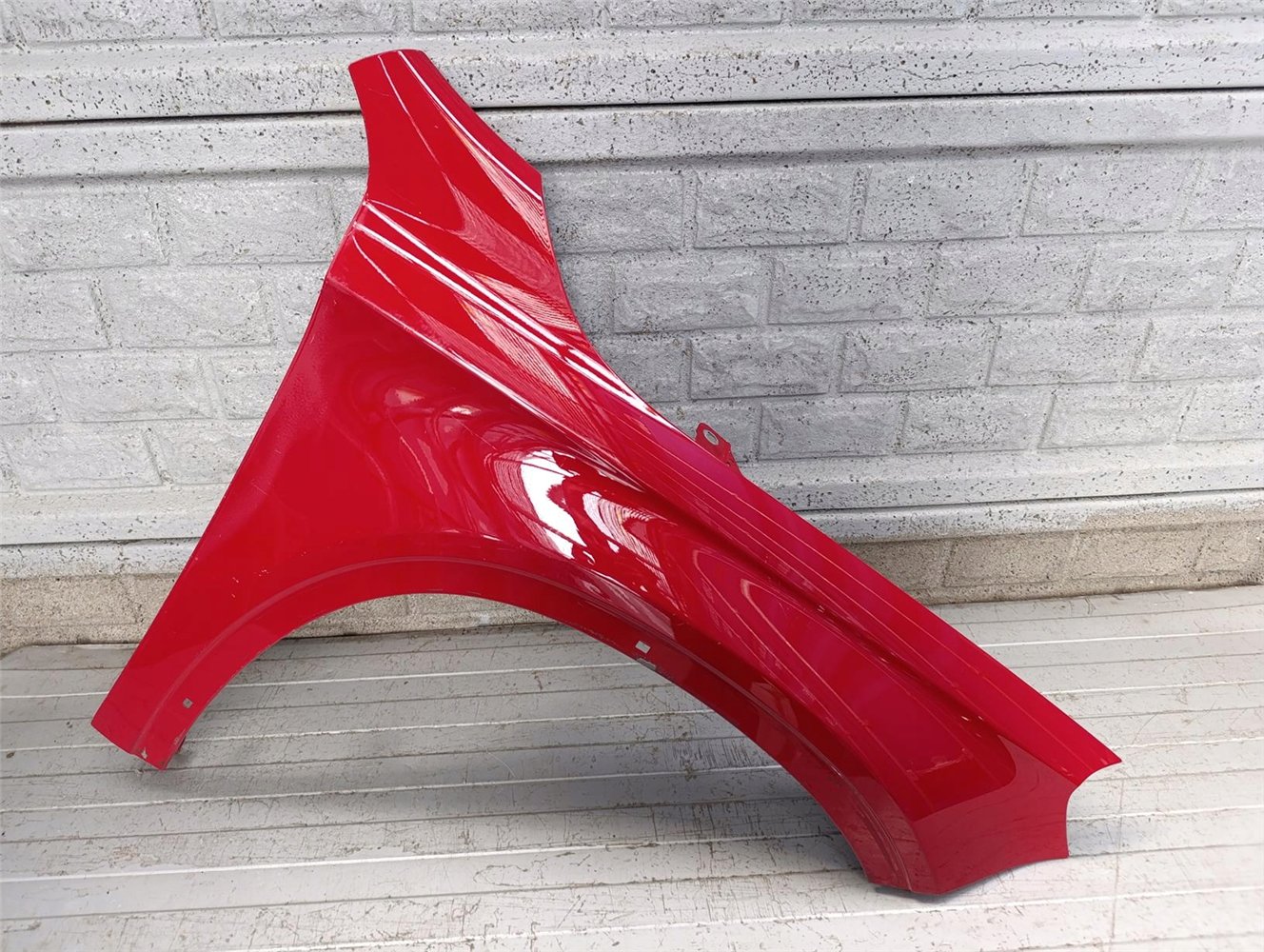 MERCEDES GLA W 156 W156 BŁOTNIK PRZEDNI PRAWY ORYGINAŁ (17787839029)