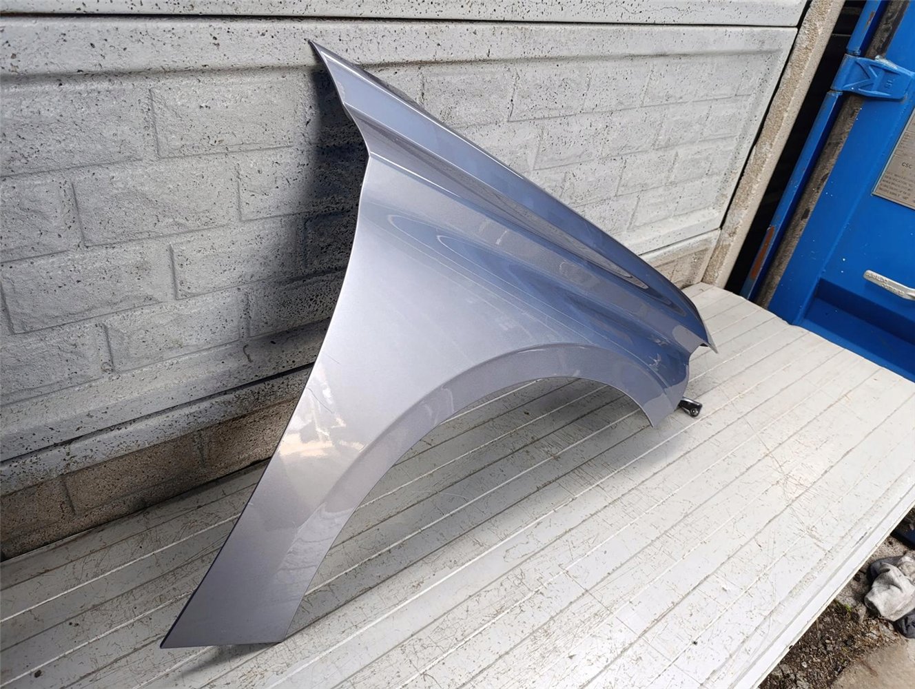 BŁOTNIK PRZEDNI PRAWY PEUGEOT 308 T10 ORYGINAŁ (17787847567)