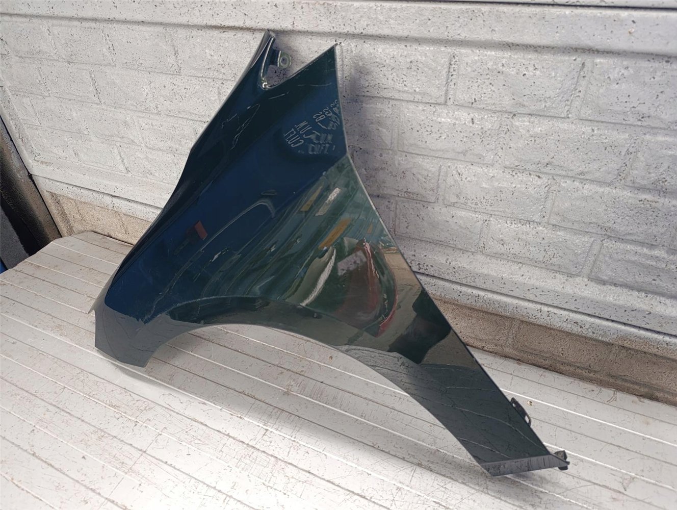 BMW 2 II U06 U-06 BŁOTNIK PRZEDNI LEWY ORYGINAŁ (17787856461)