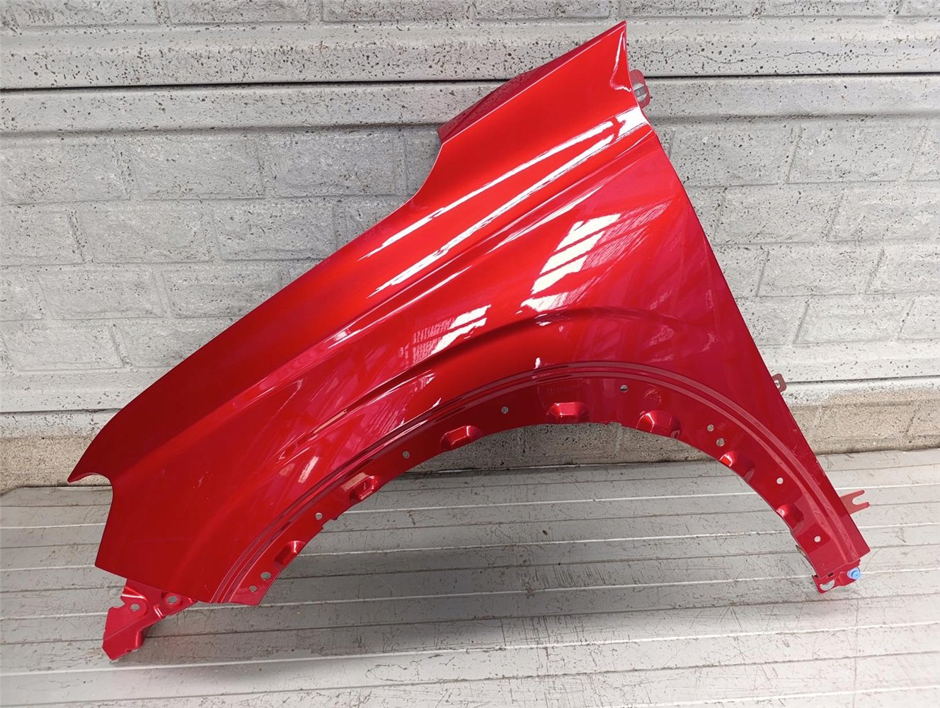 RENAULT AUSTRAL 22- BŁOTNIK LEWY PRZEDNI ORYGINAŁ (17787863051)