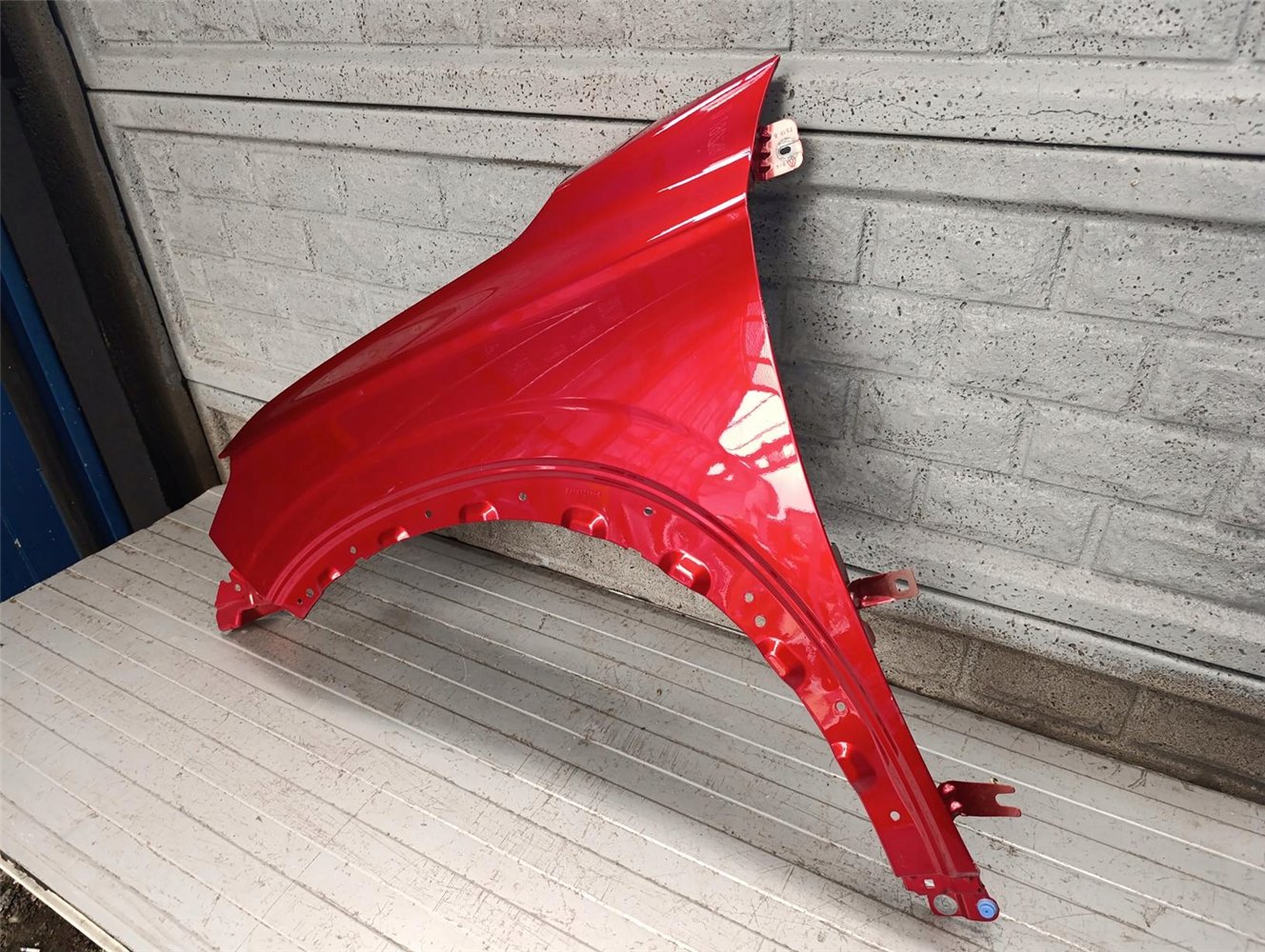 RENAULT AUSTRAL 22- BŁOTNIK LEWY PRZEDNI ORYGINAŁ (17787863051)