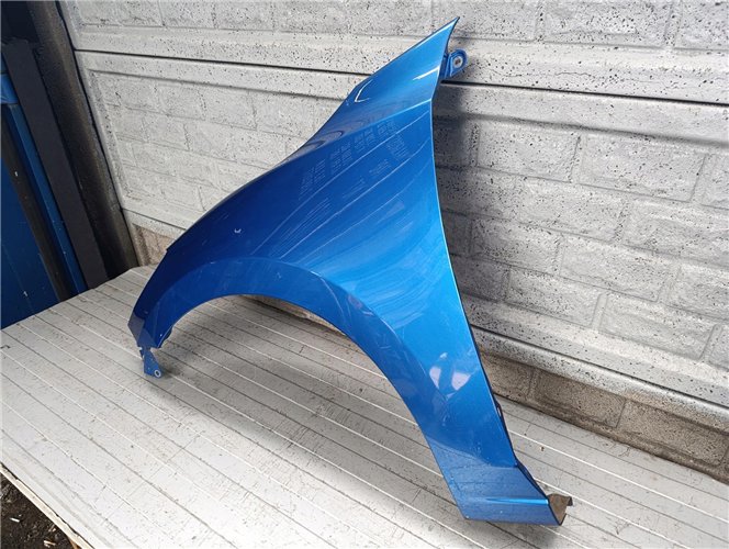 MAZDA 2 II 2015-2022 BŁOTNIK LEWY PRZEDNI ORYGINAŁ (17788185353)