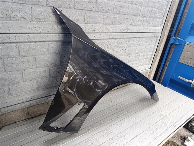 BMW 7 VII G11 G12 BŁOTNIK PRAWY PRZEDNI ORYGINAŁ (17788187711)