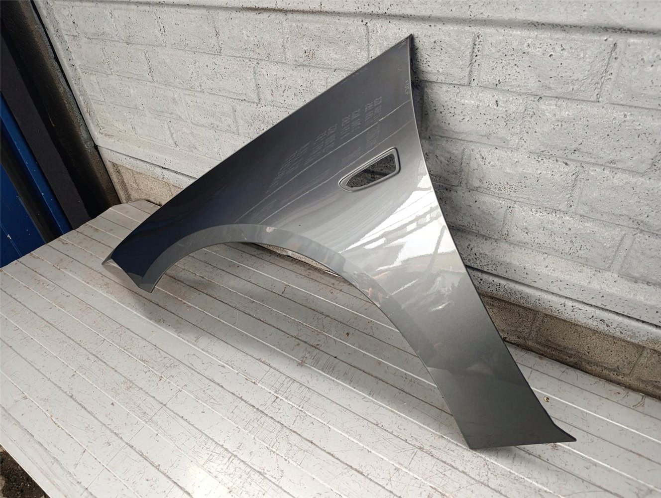 OPEL INSIGNIA B II 2017-2022 BŁOTNIK PRZEDNI LEWY ORYGINAŁ (17788207998)