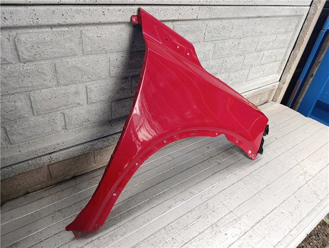 BŁOTNIK PRZEDNI PRAWY SUZUKI VITARA 2015- ORYGINAŁ (17788221768)