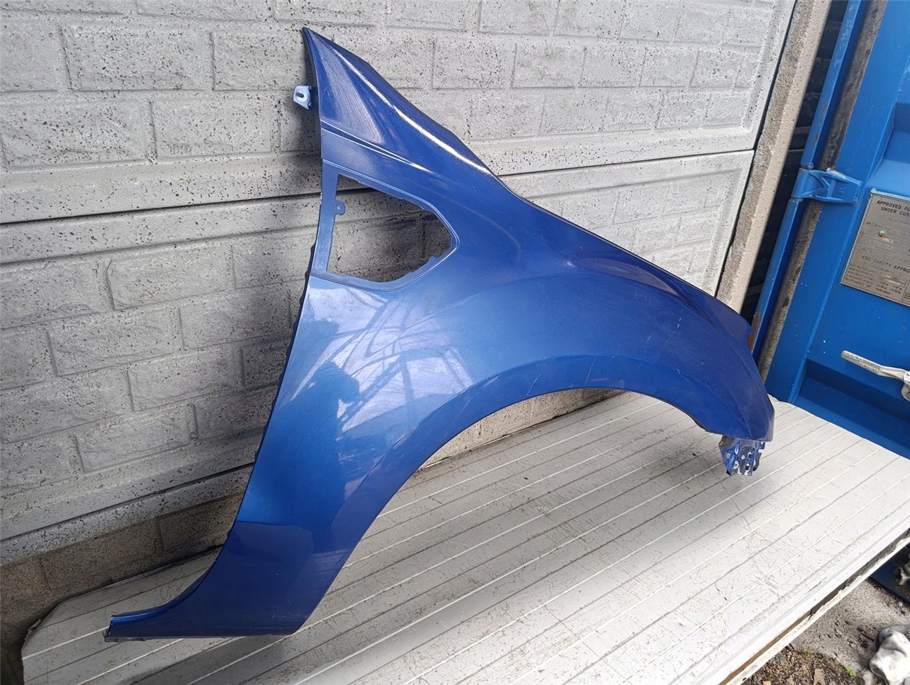 FORD RANGER LIFT 17-22 BŁOTNIK PRAWY PRZEDNI ORYGINAŁ (17788230042)