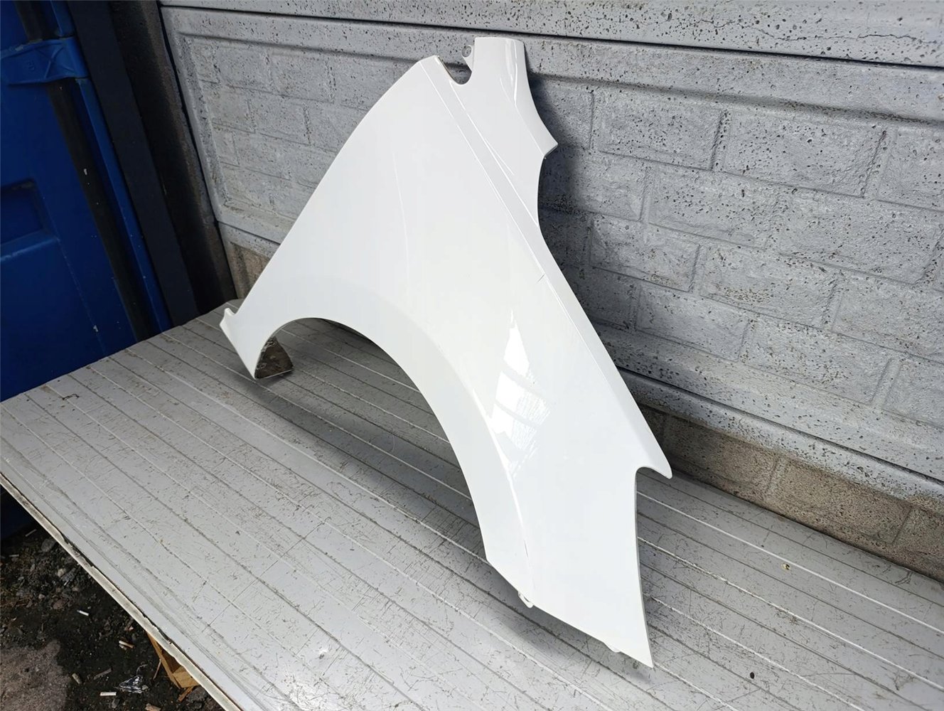 KIA RIO 5 V 2017-2024 BŁOTNIK PRAWY PRZEDNI ORYGINAŁ (17788233561)