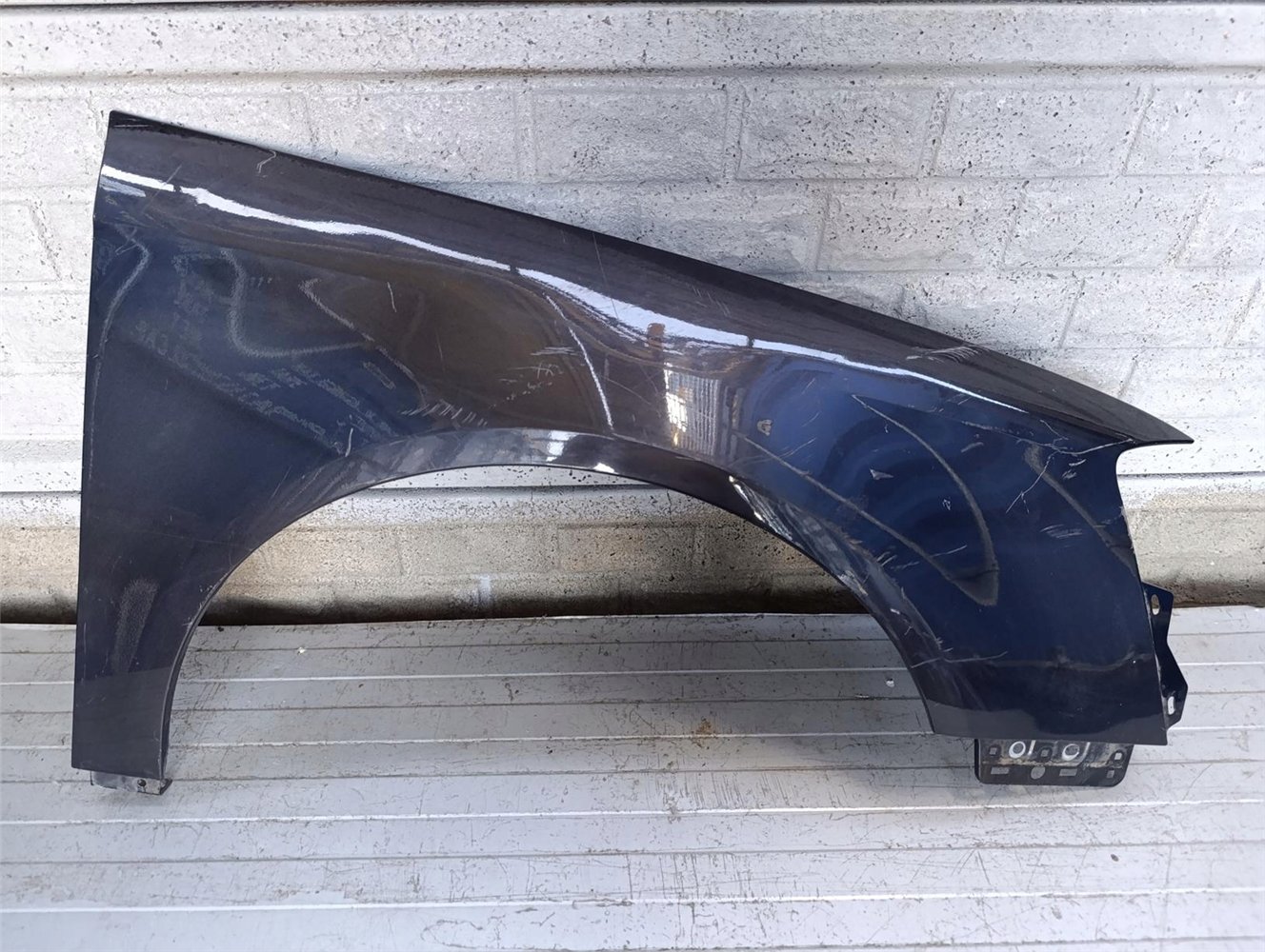 VW PASSAT B6 2005-2010 BŁOTNIK PRAWY PRZEDNI ORYGINAŁ (17790527307)