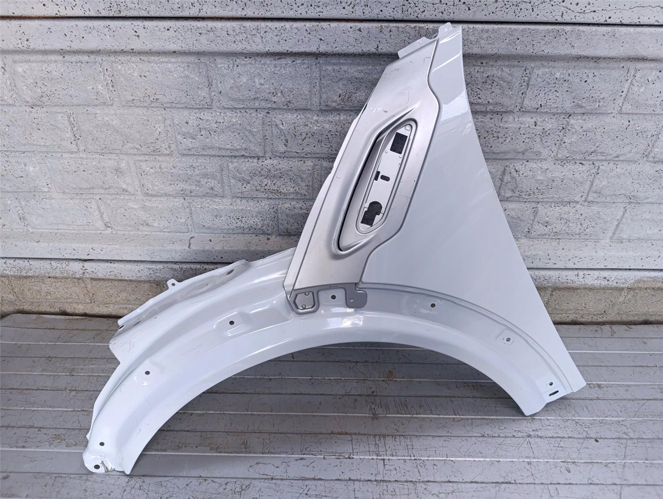 MINI COOPER COUNTRYMAN PACMAN R60 61 BŁOTNIK LEWY ORYGINAŁ (17793775817)