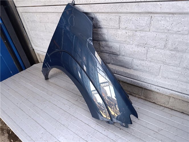 HYUNDAI KONA 2018-2024 BŁOTNIK PRAWY PRZEDNI ORYGINAŁ (17793777700)