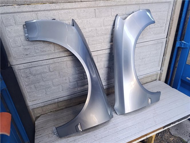 AUDI A8 D3 2002-2009 BŁOTNIK PRZEDNI PRAWY LEWY ORYGINAŁ (17793800619)