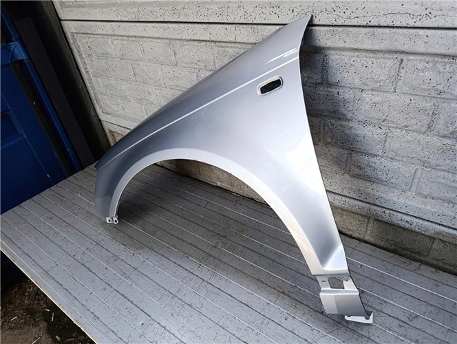 AUDI A3 8P0 03-08 PRZED LIFT BŁOTNIK PRZEDNI LEWY ORYGINAŁ (17793802109)