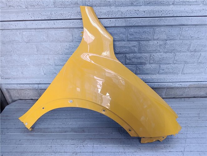 NISSAN JUKE 14-19 LIFT BŁOTNIK PRAWY PRZEDNI ORYGINAŁ (17793816944)