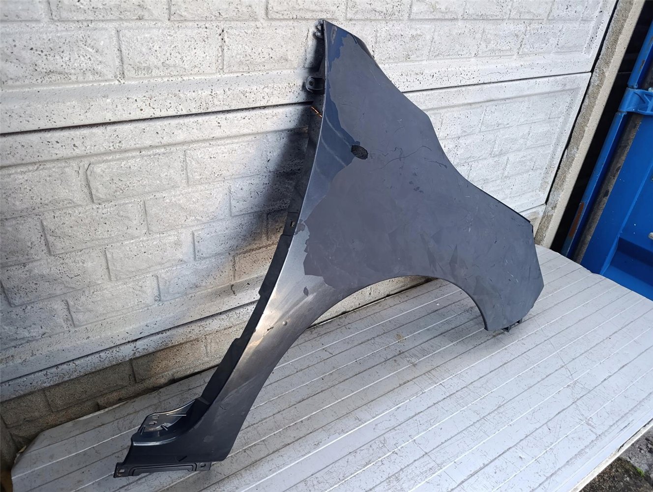 MERCEDES CITAN W415 12-21 BŁOTNIK PRZEDNI PRAWY ORYGINAŁ (17793830115)