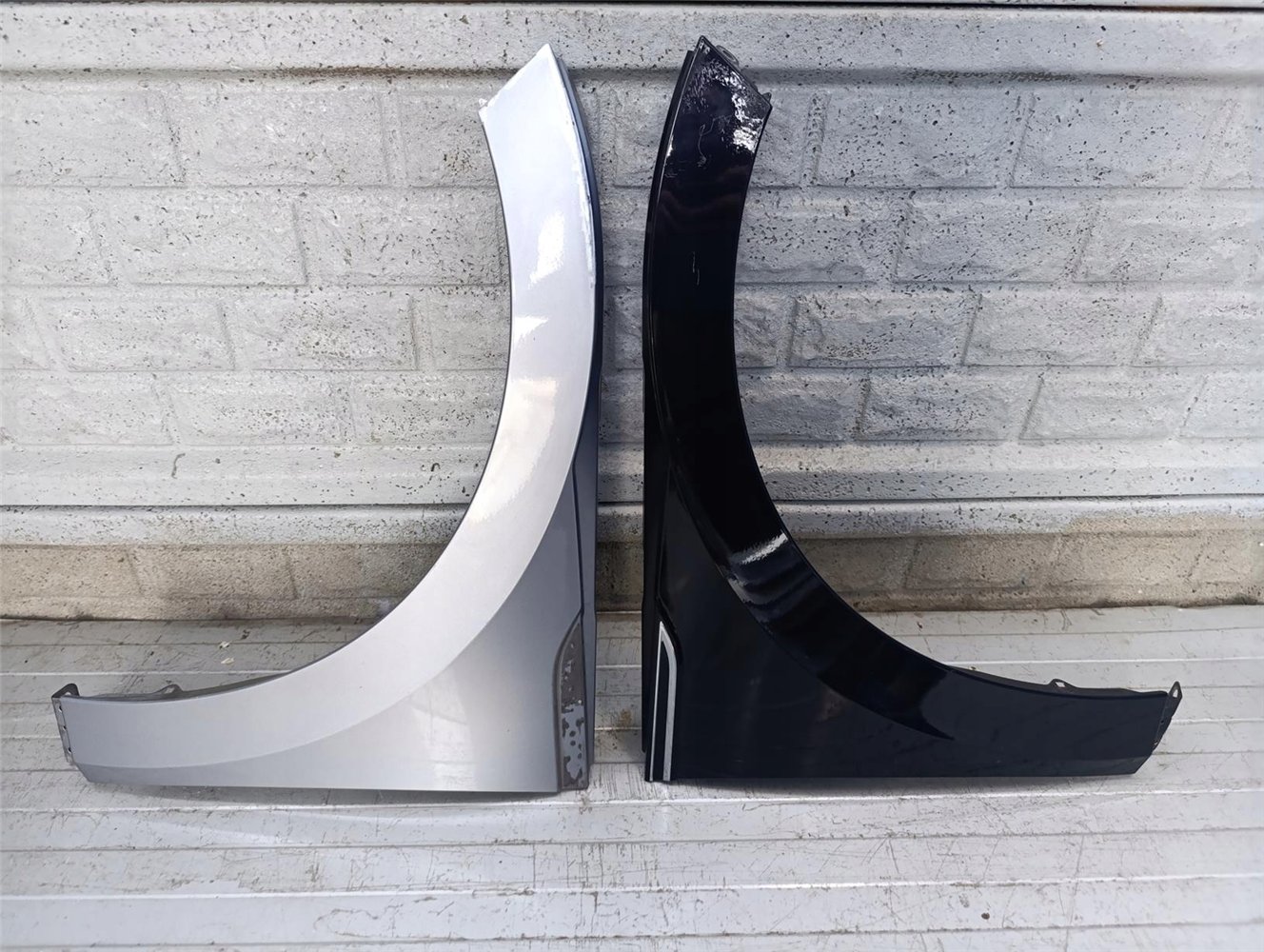 VW ARTEON BŁOTNIK PRAWY LEWY PRZEDNI ORYGINAŁ (17796652406)