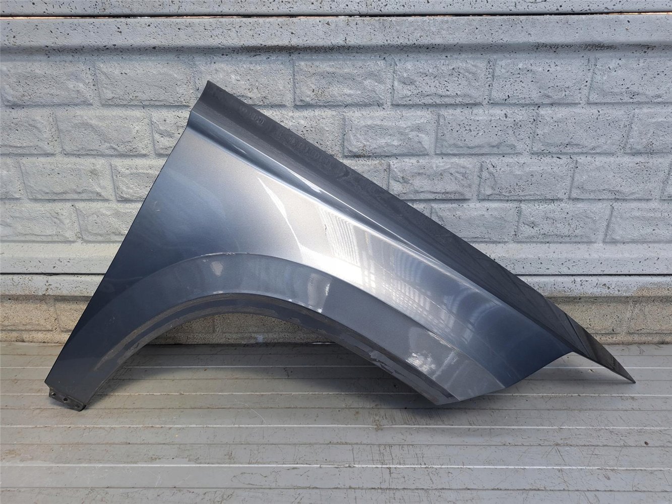 SEAT ATECA 2016 - 2022 BŁOTNIK PRZEDNI PRAWY ORYGINAŁ (17810781766)