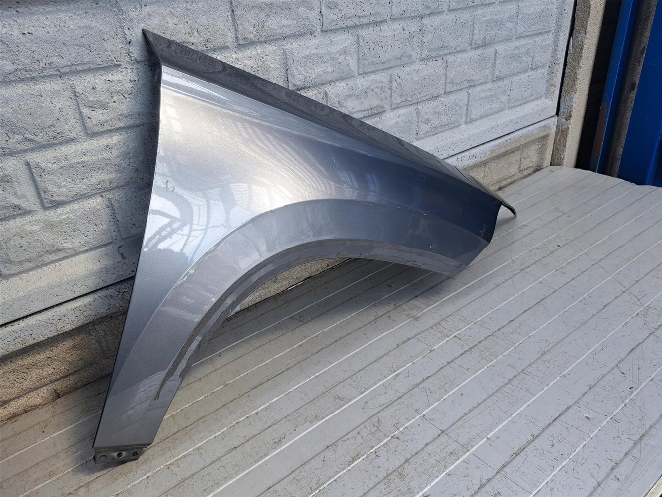 SEAT ATECA 2016 - 2022 BŁOTNIK PRZEDNI PRAWY ORYGINAŁ (17810781766)