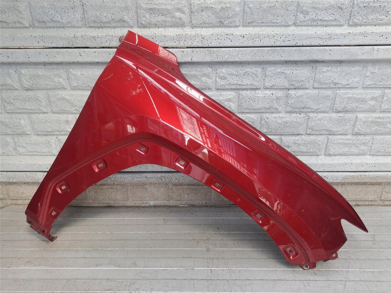 HYUNDAI TUCSON 2021 - 24 BŁOTNIK PRZEDNI PRAWY ORYGINAŁ (17810806243)