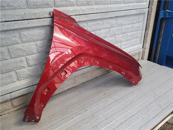 HYUNDAI TUCSON 2021 - 24 BŁOTNIK PRZEDNI PRAWY ORYGINAŁ (17810806243)