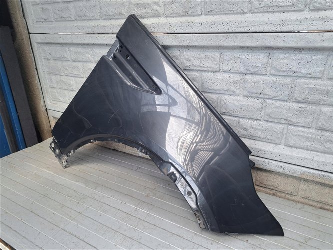 LAND ROVER DISCOVERY 5 17-22 BŁOTNIK PRZEDNI PRAWY ORYGINAŁ (17810817958)