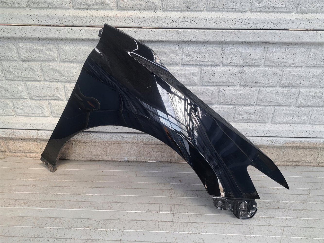 TOYOTA CAMRY 9 IX 2017- 2022 BŁOTNIK PRZEDNI PRAWY ORYGINAŁ (17810835131)